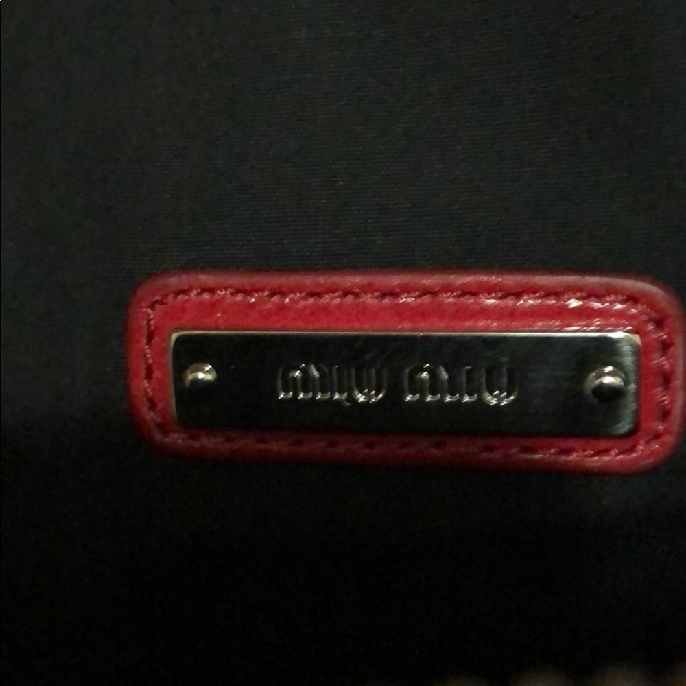 Miu Miu Matelasse cherry bag - Picture 5 of 6